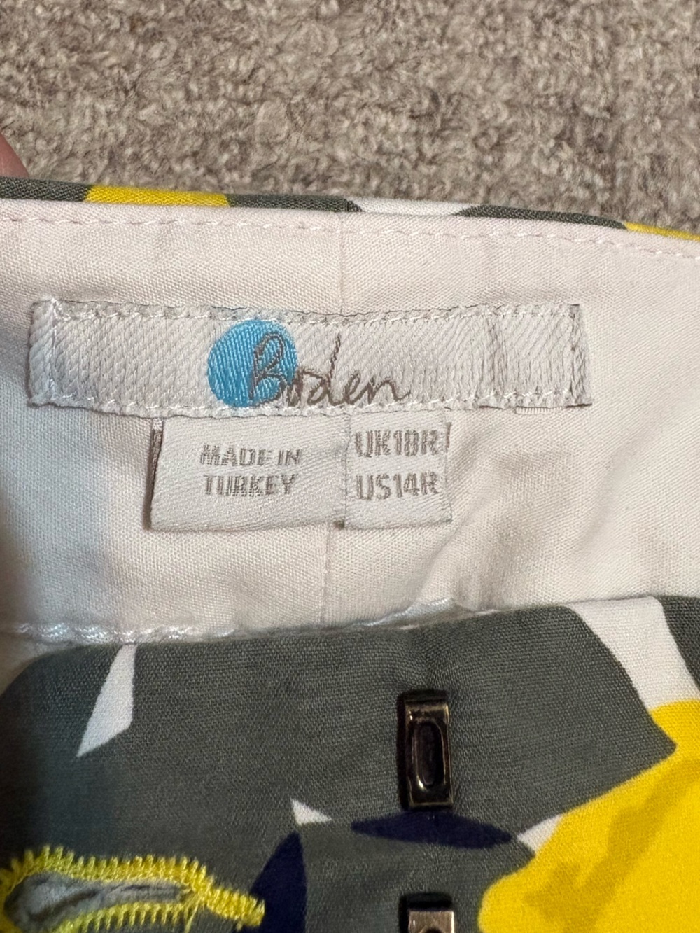 Boden White Cropped Pants with Bright Lemons and Olive / Navy Leaf Print - Picture 7 of 15